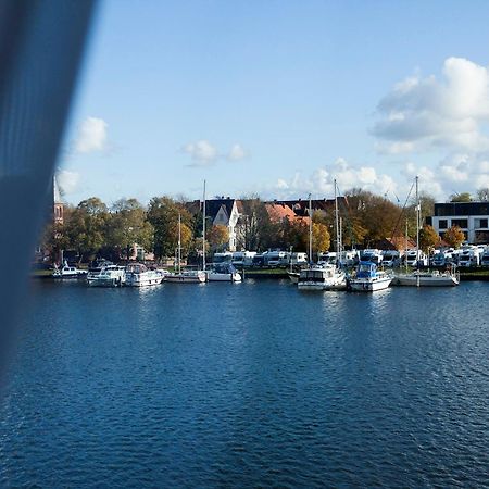 Hotel Am Delft 埃姆登 外观 照片